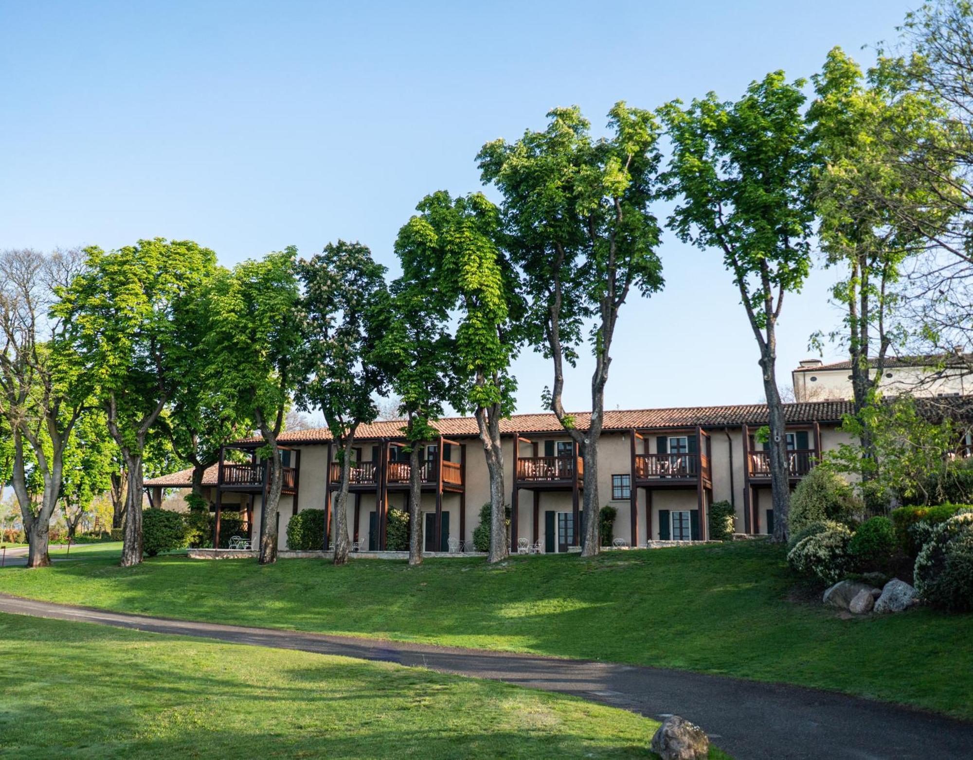 Qc Termegarda & Golf Calvagese Della Riviera